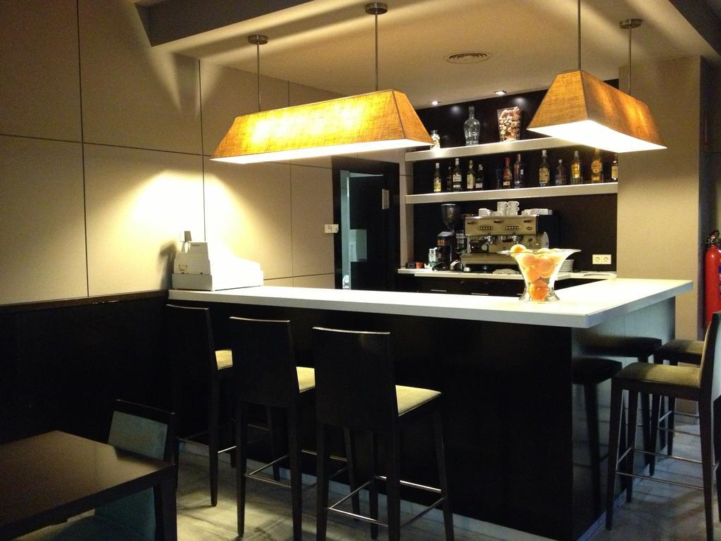 Hotel Ignacio ชีวา ภายนอก รูปภาพ